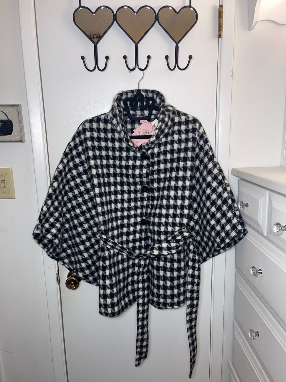 NWT Juicy Couture Black & White Checked Belted Cape Coat